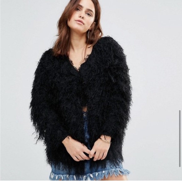 RAGA Sweaters - RAGA Almost Famous Black Shaggy Fringe Open Front Long Sleeve Cardigan Medium